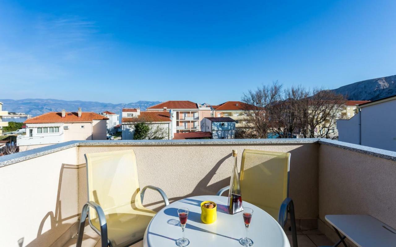Tinka Baška Exterior foto